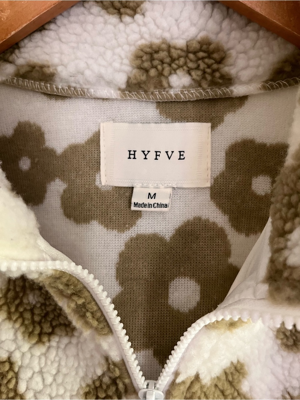 HYFVE Cream Sherpa Zip Jacket with Olive Floral Print - Picture 2 of 9